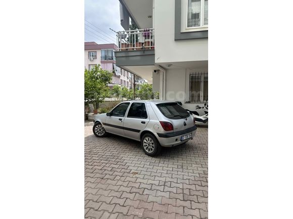 Sahibinden Ford Fiesta 1.4 Fun 2000 Model 