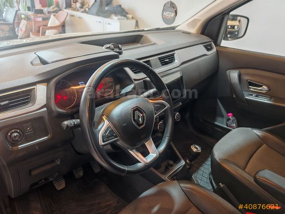 2023 Renault Express 1.5 Touch Boyasız Bakımlı Ekranlı