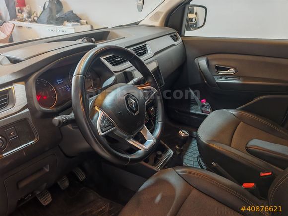 2023 Renault Express 1.5 Touch Boyasız Bakımlı Ekranlı