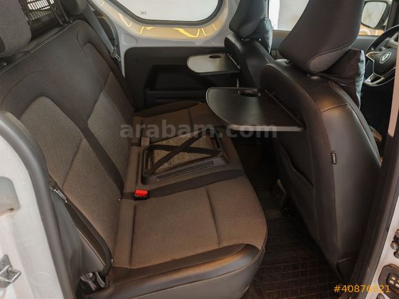 2023 Renault Express 1.5 Touch Boyasız Bakımlı Ekranlı