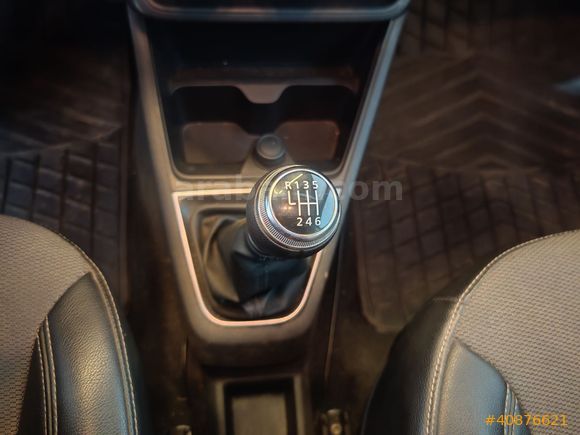 2023 Renault Express 1.5 Touch Boyasız Bakımlı Ekranlı