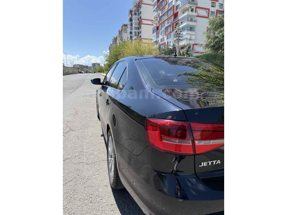 Sahibinden Volkswagen Jetta 1.6 TDi Trendline 2015 Model Mersin