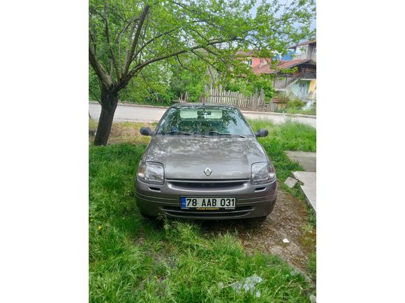 Sahibinden Renault Clio 1.4 RNA 2001 Model