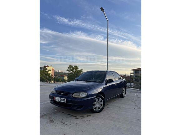 MEMURDAN OTOMATİK  DÜŞÜK KM BAKIMLI AİLE ARACI