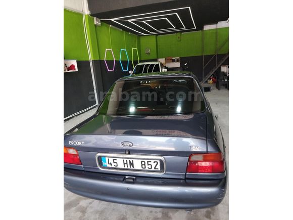 Sahibinden Ford Escort 1.6 CLX 1998 Model