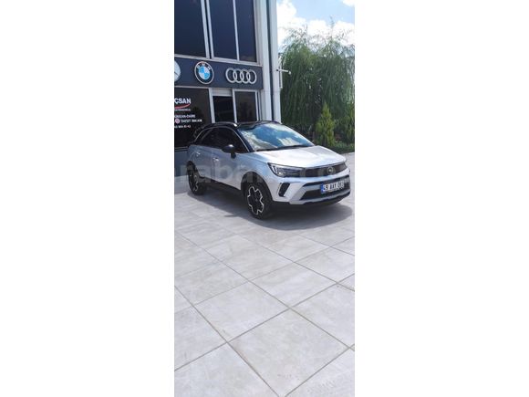 Sahibinden Opel Crossland 1.2 T Elegance 2023 Model Ağrı 31,000 km sol tarafta çizikler var harici hatasız