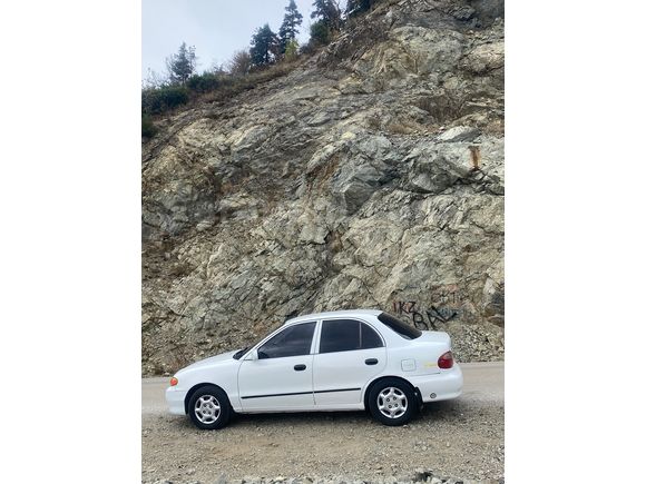 Sahibinden Hyundai Accent 1.3 LX 2000 Model 