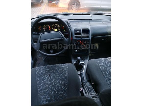 Sahibinden Lada Vega hatchback 1.5 2004 Model Tamamen Orijinal