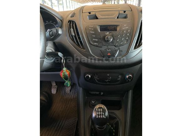 Sahibinden Ford Tourneo Courier 1.5 TDCi Delux 2021 Model
