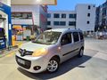 Sahibinden Renault Kangoo Multix 1.5 dCi Touch 2014 Model  300.000 km Gri (Gümüş)