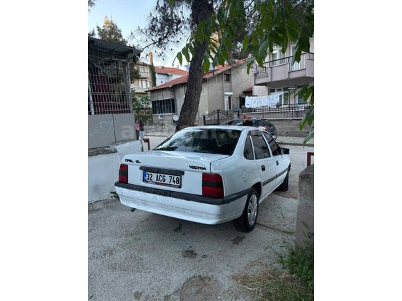 Sahibinden Opel Vectra 1.8 GL 1991 Model 