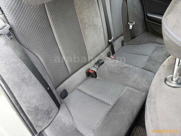YD'den Bmw 1.16d M Sport LCI 125 KM