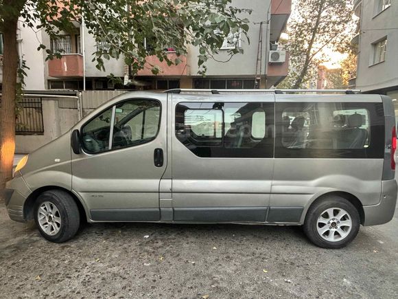 Sahibinden Renault Trafic Passenger 2.0 dCi 