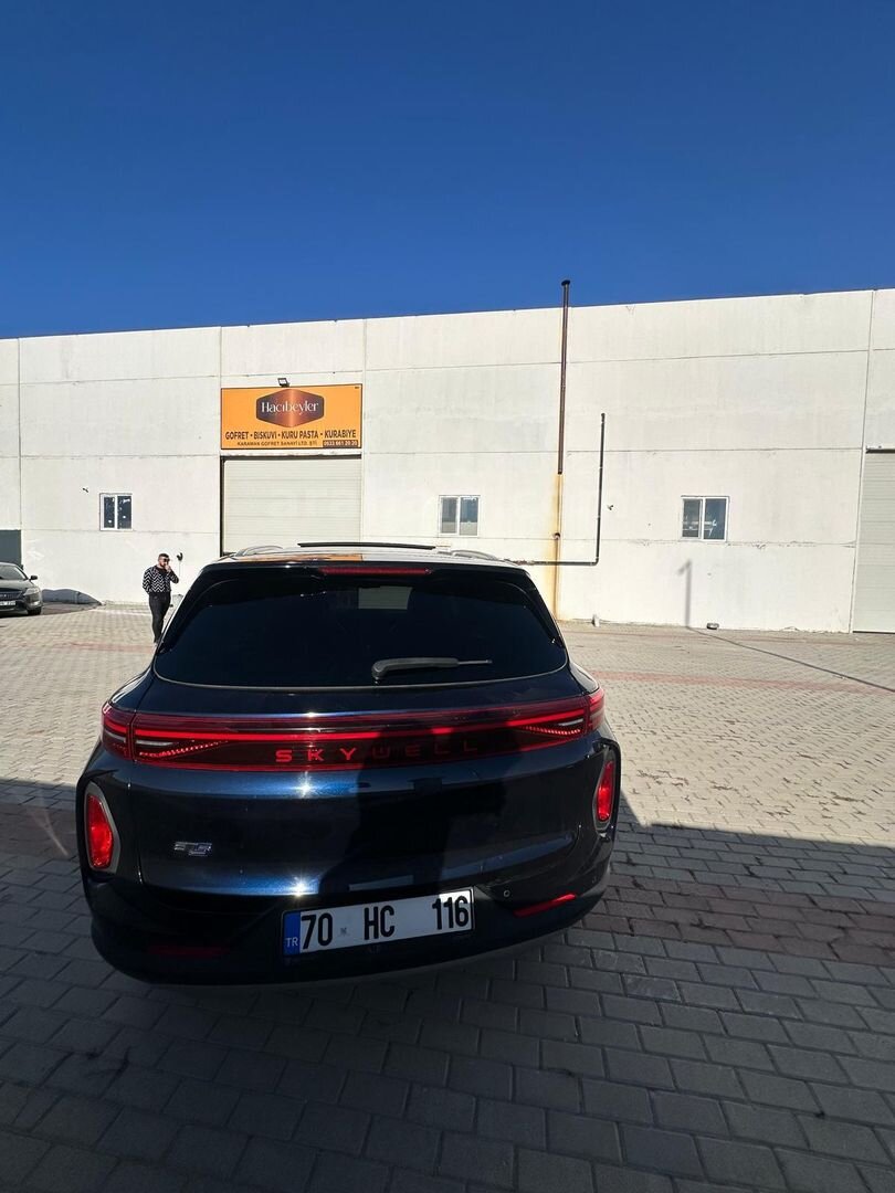 Sahibinden Skywell ET5 Premium 2022 Model Karaman 110.000 km Mavi (metalik) 3