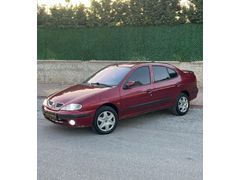 UĞUR MOTORS DAN Renault Megane 2.0 RXE 2000 Model Konya