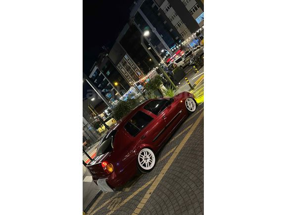 Sahibinden Renault Clio 1.4 RNA 2001 Model 