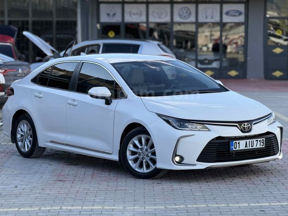 Sahibinden Toyota Corolla 1.5 Dream 2021 Model 