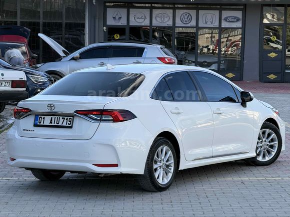 Sahibinden Toyota Corolla 1.5 Dream 2021 Model 