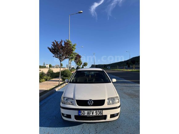 SAHİBİNDEN DÜŞÜK KM VW POLO SIFIR MUAYENE 