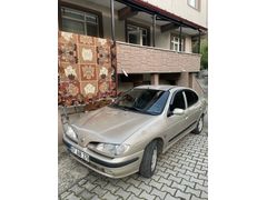 Sahibinden Renault Megane 2.0 RXE 1998 Model 