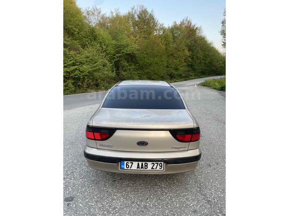 Sahibinden Renault Megane 2.0 RXE 1998 Model 
