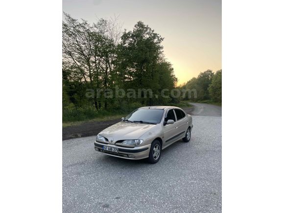 Sahibinden Renault Megane 2.0 RXE 1998 Model 
