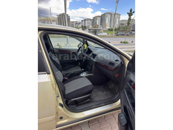 Otomatik Opel Astra 1.6 Elegance 2005 Düşük Km 