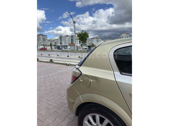 Otomatik Opel Astra 1.6 Elegance 2005 Düşük Km 