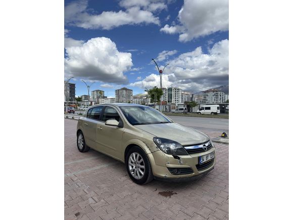 Otomatik Opel Astra 1.6 Elegance 2005 Düşük Km 