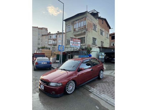 ミーナヨコ Sahibinden Mazda 323 1.5 Practica 1998 Model Çorum 303.000 km