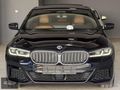 BMW 520i M-SPORT CARBON SİYAH RENK 50. YIL LOGO OTONOM-TABA
