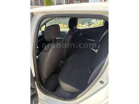 Düşük Km Clio Hatchback