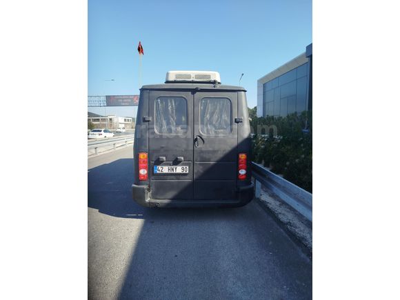 acil tam zamanlı motokaravan