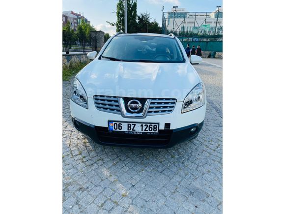 Öğretmenden Nissan Qashqai 1.6 Tekna Executive 2010 Model