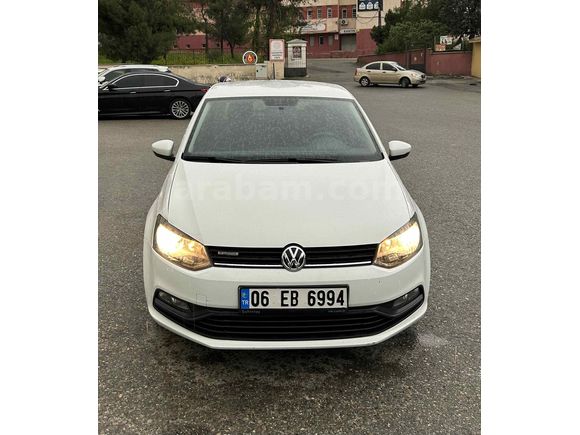 Sahibinden Volkswagen Polo 1.0 Trendline 2015 Model  180000 km Beyaz