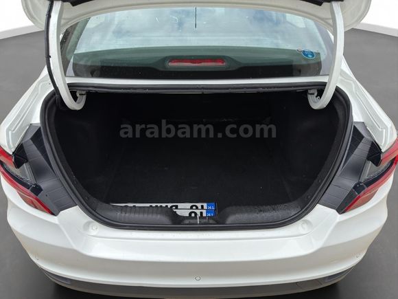 otomobil Fiat Egea 1.6 MultiJet Easy DCT