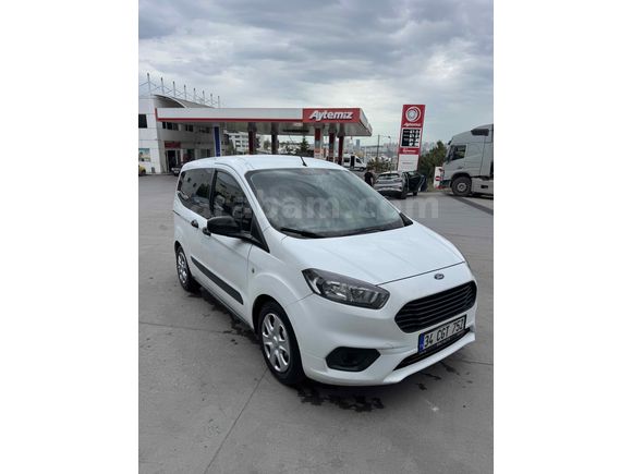 Sahibinden Ford Tourneo Courier 1.5 TDCi Journey Trend 2019 Model 
