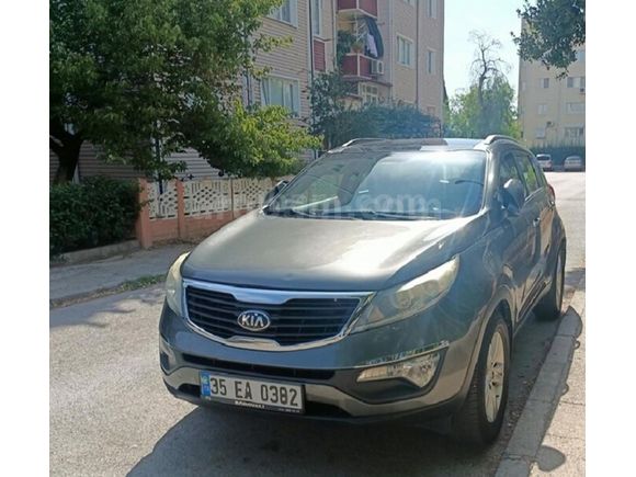 Sahibinden Kia Sportage 1.6 GSL Plus 2012 Model  146.000 km Gri