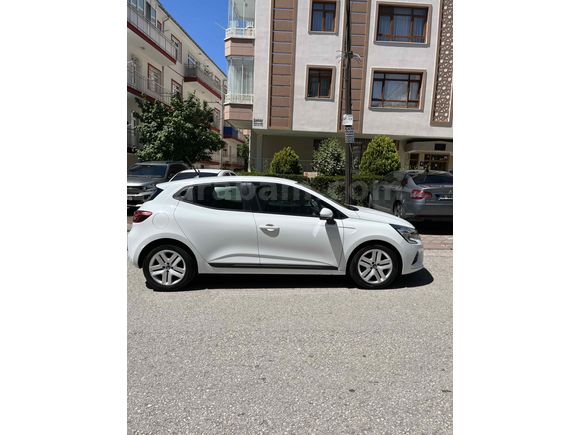 Hatasız Ayarında / Geri Görüş-Multimedya / Tek Elden Kullanılmış Clio