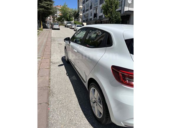 Hatasız Ayarında / Geri Görüş-Multimedya / Tek Elden Kullanılmış Clio