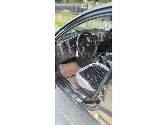 Sahibinden Toyota Avensis 2.0 Sol Extra 2000 Model