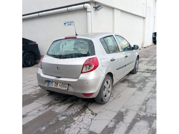 Sahibinden Renault Clio 3   1.5 dCi Authentique 2010 Model 