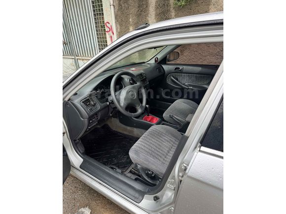 Sahibinden Honda Civic 1.6 i ES 2000 Model 