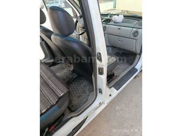 Sahibinden Renault Kangoo 1.5 dCi Expression 2008 Model  223.000 km Beyaz