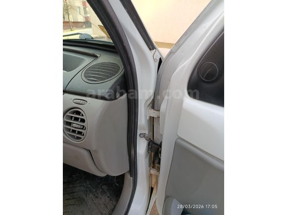 Sahibinden Renault Kangoo 1.5 dCi Expression 2008 Model  223.000 km Beyaz