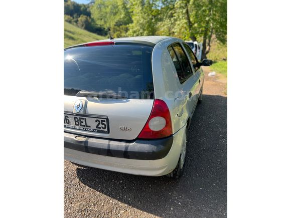 Sahibinden Renault Clio 1.4 Privilege 2004 Model