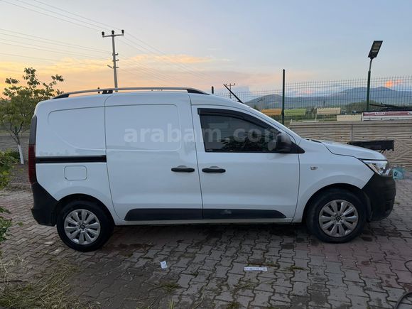 Sahibinden Renault Express Van 1.5 BlueDCI Joy 2023 Model 