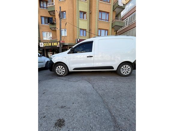 Sahibinden Renault Express Van 1.5 BlueDCI Joy 2023 Model 