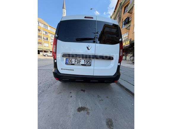 Sahibinden Renault Express Van 1.5 BlueDCI Joy 2023 Model 