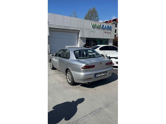 Sahibinden Alfa Romeo 156 1.6 TS 2000 Model 
